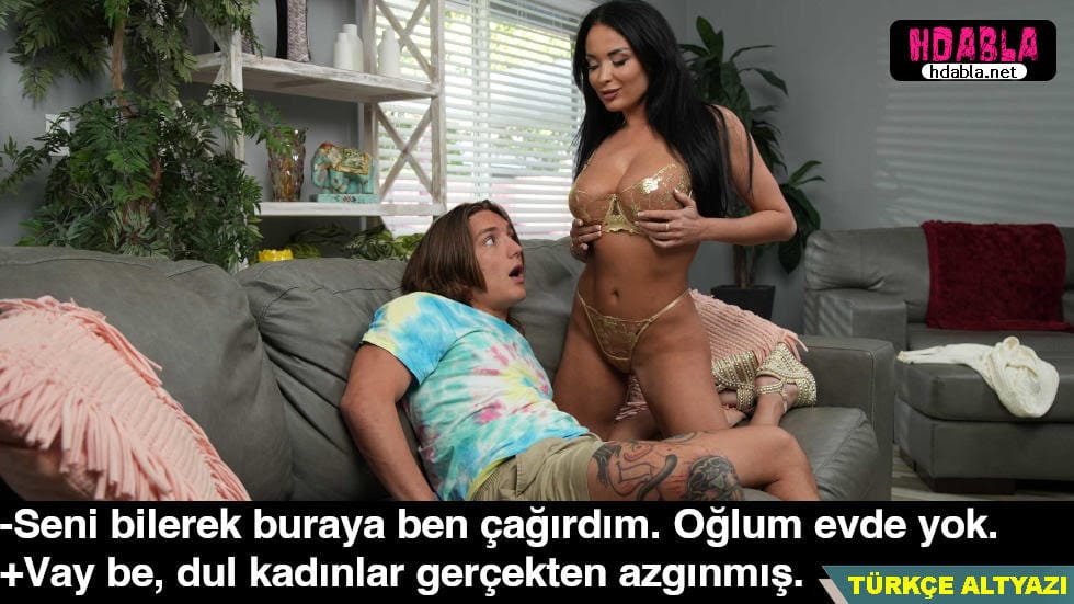Dul arkadaşımın Anasıyla baş başa kalınca gözünü bana dikti